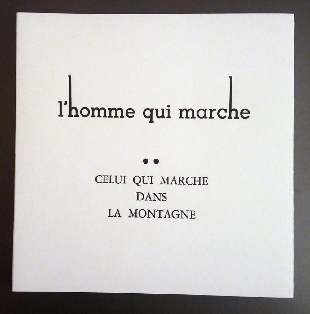 L'homme qui marche - celui qui marche dans la montagne