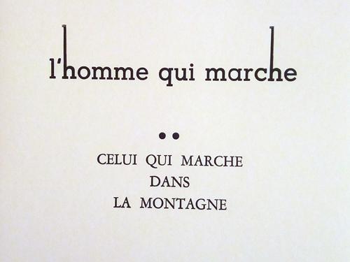 L'homme qui marche - celui qui marche dans la montagne